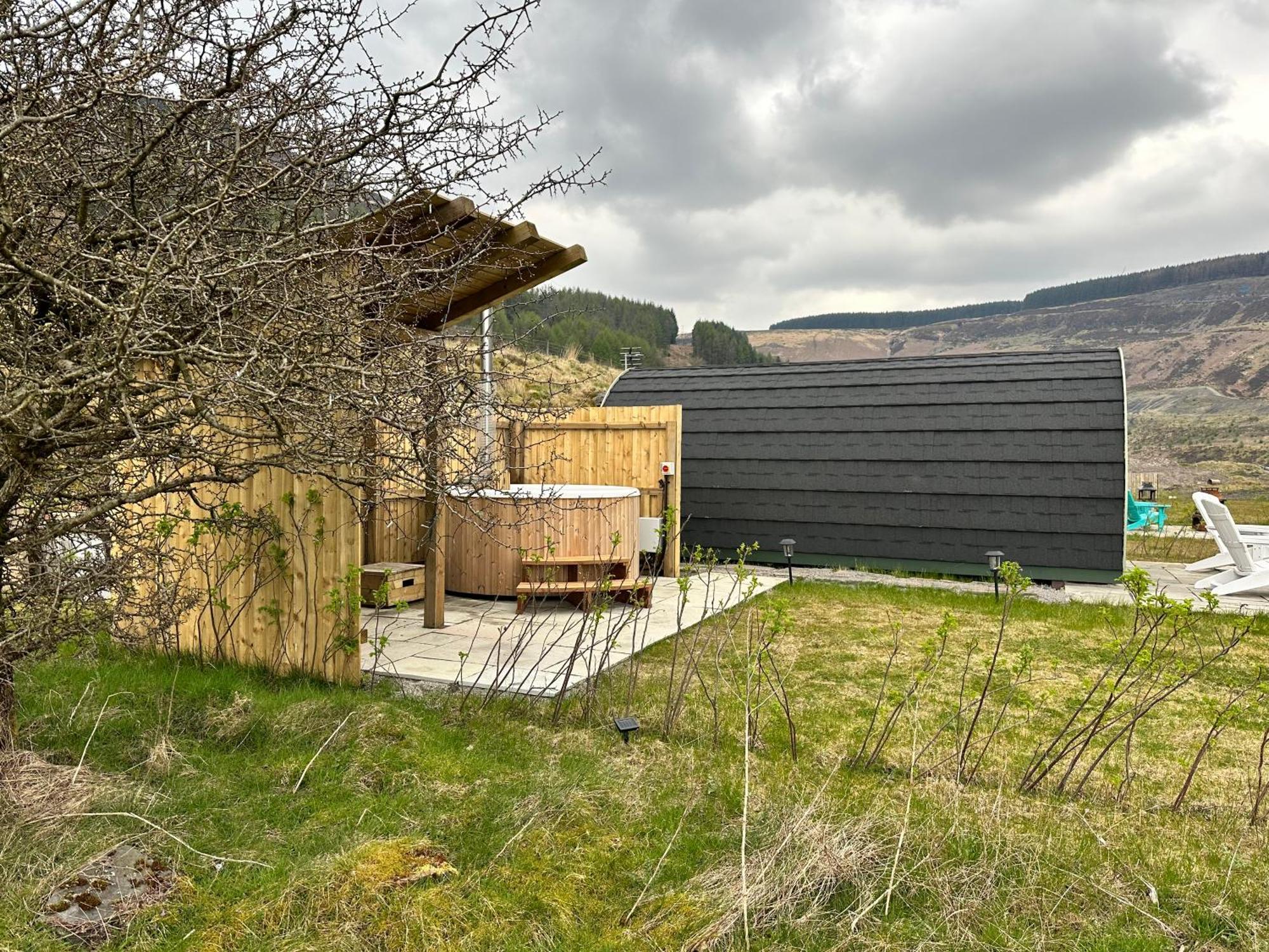 Fernhill Valley Farm Blaencwm Extérieur photo